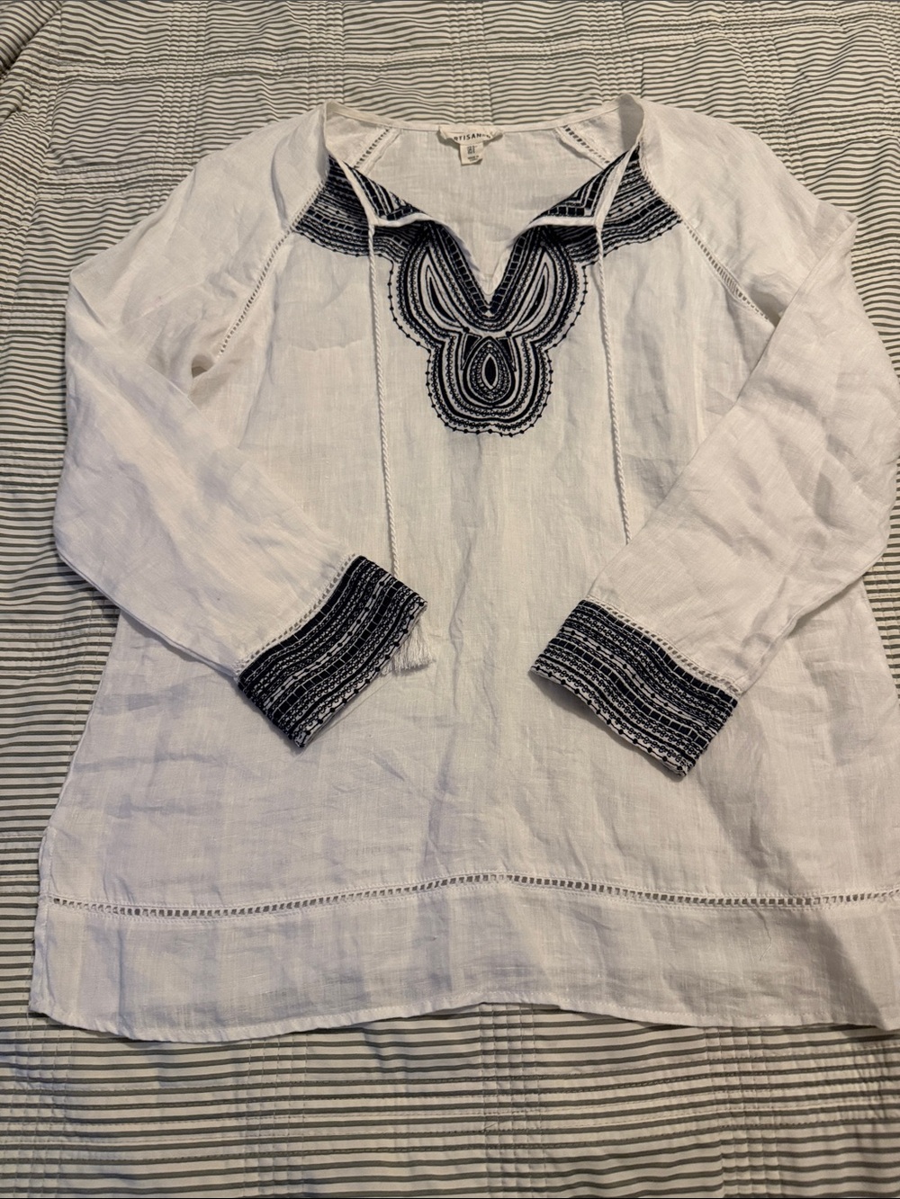 Artisan Ny White Tunic with Navy Embroidered Neckline and Cuffs